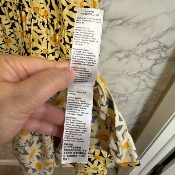 NEW TOPSHOP Yellow Daisy Grandad Midi Shirt Dress Floral Yellow Dress Size 2 - Picture 10 of 12